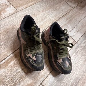 Valentino Garavani camouflage Sneakers